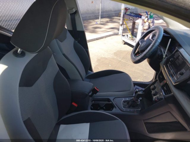 2023 VOLKSWAGEN TAOS 3VVDX7B29PM350448 Photo 4