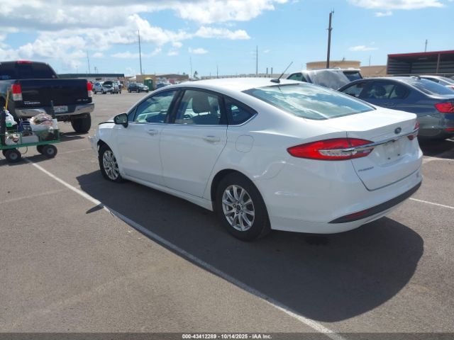 2018 FORD FUSION 3FA6P0G73JR211919 Photo 2