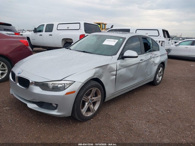 BMW 328i Xdrive 2014 WBA3B3C50EJ982076 Image 2