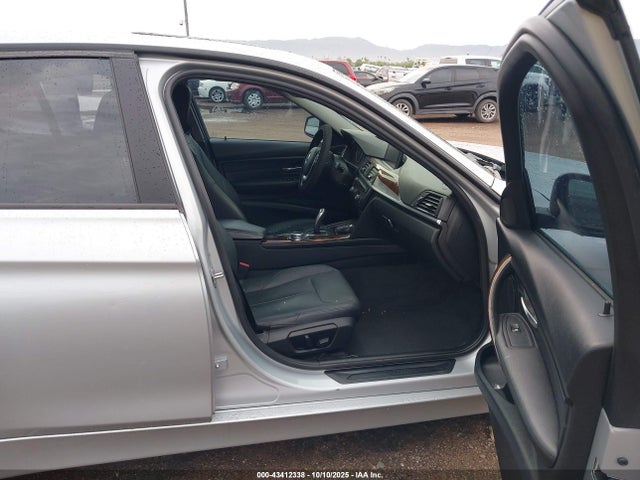 BMW 328i Xdrive 2014 WBA3B3C50EJ982076 Image 5