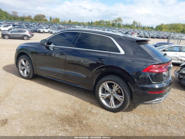2019 AUDI Q8 WA1AVAF16KD016897 Photo 2