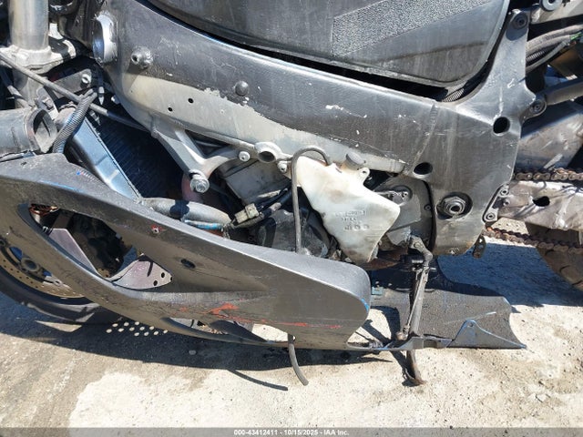 Aukcja sprzedaży 1999 Suzuki Gsx-r750, vin: JS1GR7DA9X2103748, numer aukcji: 43412411