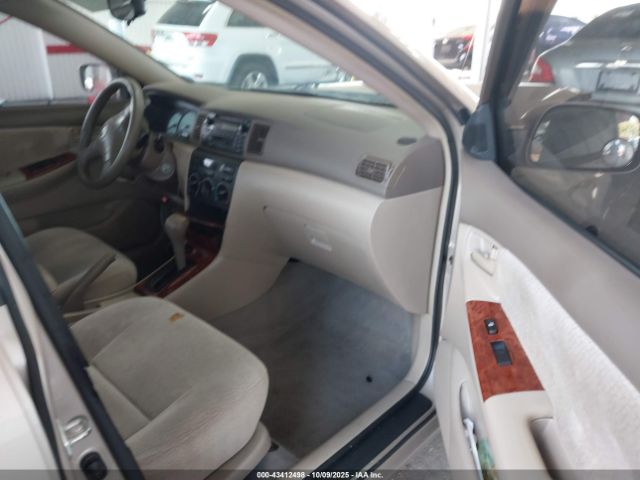 2004 TOYOTA COROLLA 2T1BR32E34C258825 Photo 4