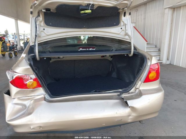 2004 TOYOTA COROLLA 2T1BR32E34C258825 Photo 5