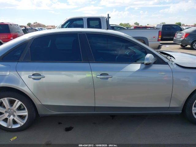 Продаж на аукціоні авто 2011 Audi A4 2.0t Premium, vin: WAUBFAFL9BN010575, номер лоту: 43412512