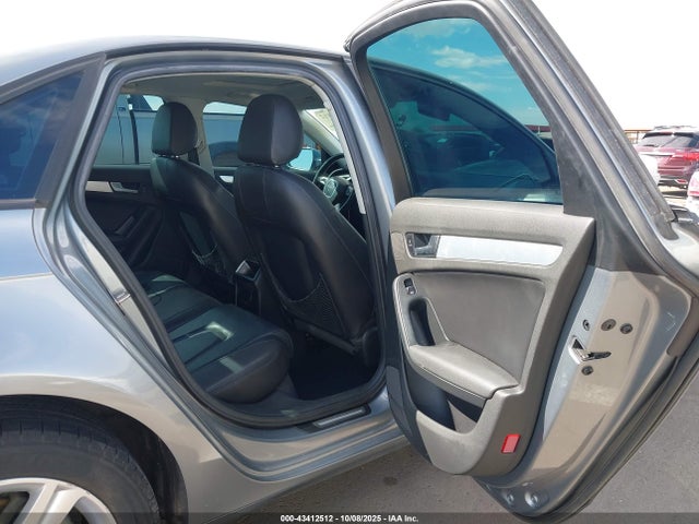 Продаж на аукціоні авто 2011 Audi A4 2.0t Premium, vin: WAUBFAFL9BN010575, номер лоту: 43412512