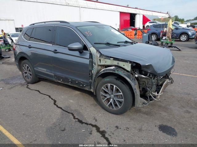 2018 VOLKSWAGEN TIGUAN 3VV2B7AX7JM206097