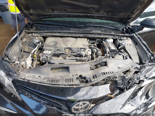 4T1C11AK1MU425379 Toyota CAMRY LE