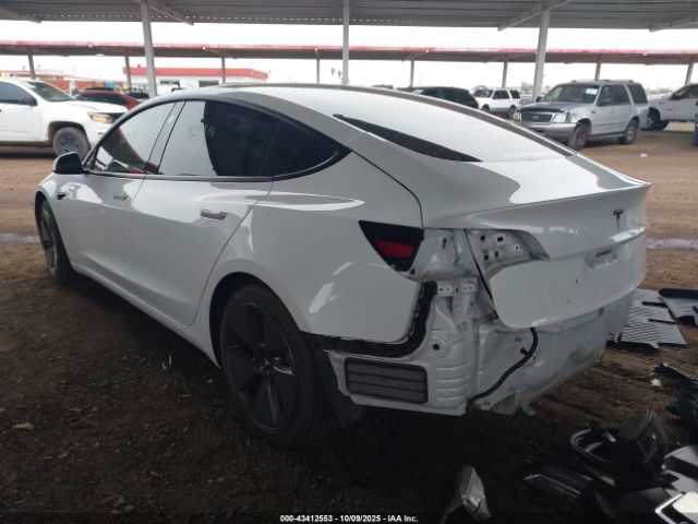 2021 TESLA MODEL 3 5YJ3E1EA2MF929846 Photo 2