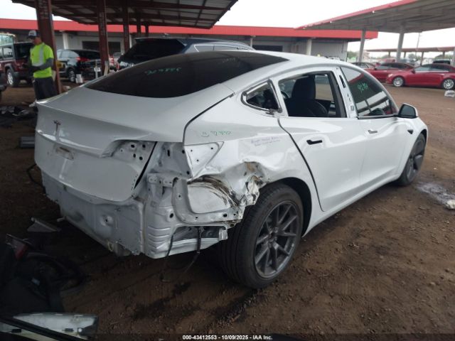 2021 TESLA MODEL 3 5YJ3E1EA2MF929846 Photo 3