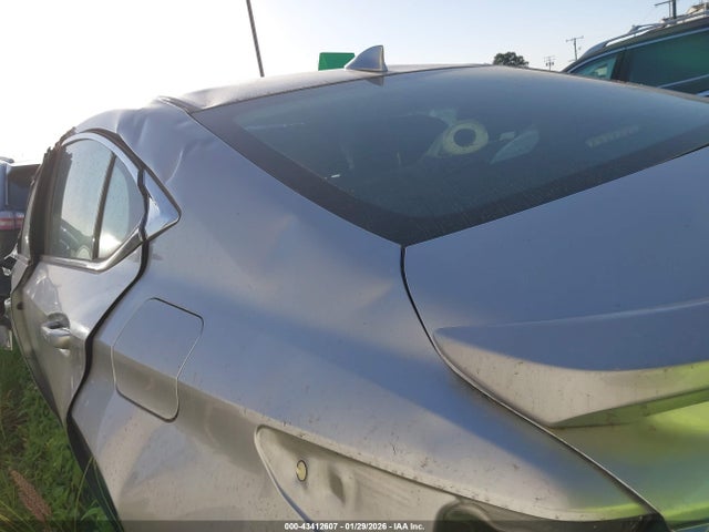 Lexus ES 300H 2024 58ADA1C11RU045581 Image 3