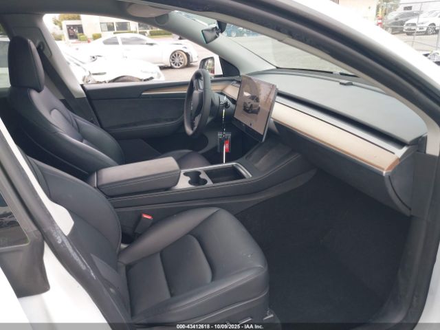 2023 TESLA MODEL Y 7SAYGAEE2PF763662 Photo 4