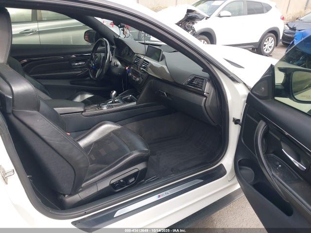 BMW M4 2015 WBS3R9C52FK332414 Image 5