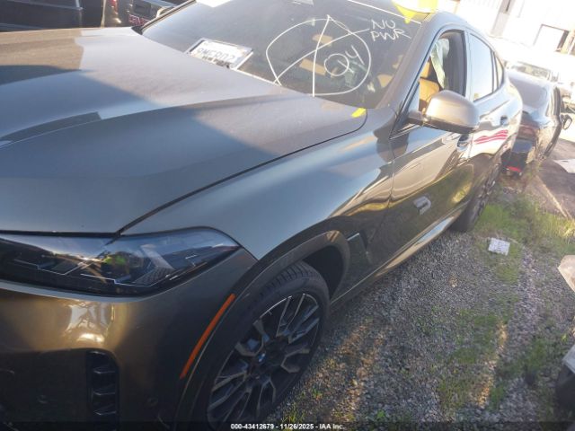 2025 BMW X6 5UX33EX05S9V60343 Photo 1