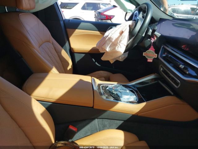 2025 BMW X6 5UX33EX05S9V60343 Photo 4