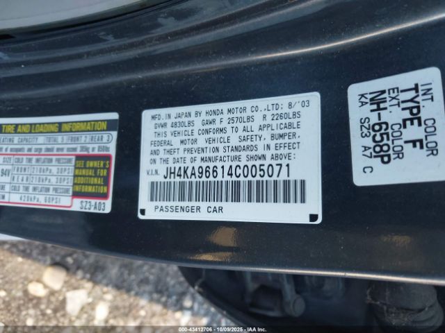 2002 ACURA RL JH4KA96502C000240 Photo 8