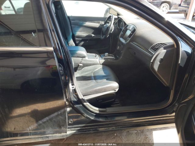 2015 CHRYSLER 300 2C3CCAAG7FH922005 Photo 4