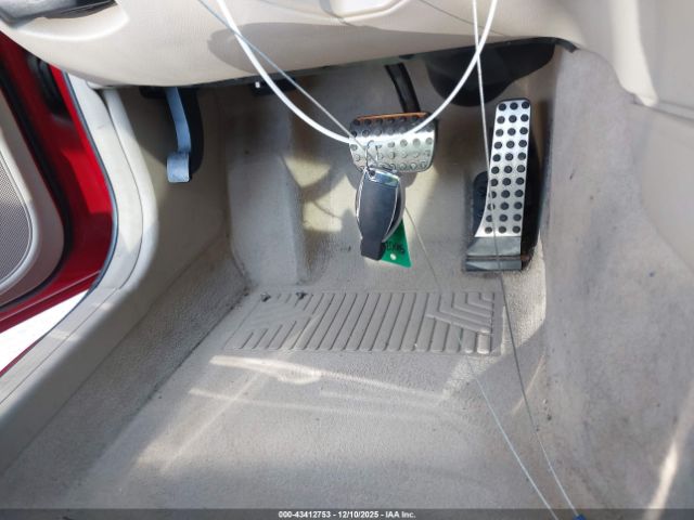 2013 MERCEDES-BENZ C 250 WDDGJ4HBXDG099034 Photo 10