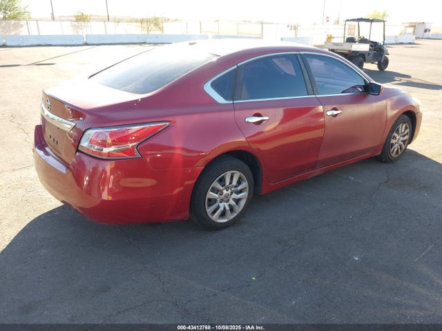 1N4AL3AP2FN383806 Nissan 2015