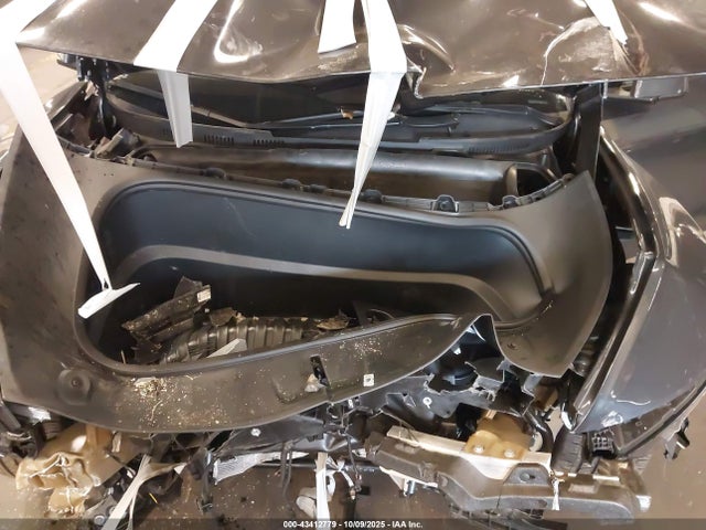 2026 TESLA MODEL Y 7SAYGDEE2TF376069 Photo 9