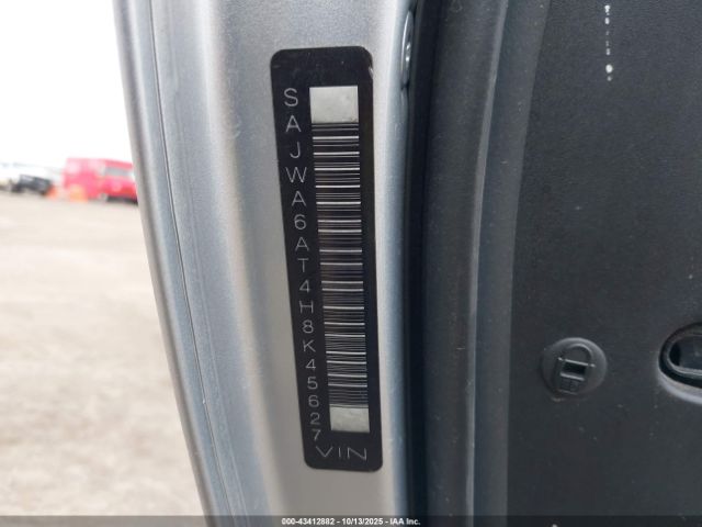 2017 JAGUAR F-TYPE SAJWA6AT4H8K45627 Photo 8