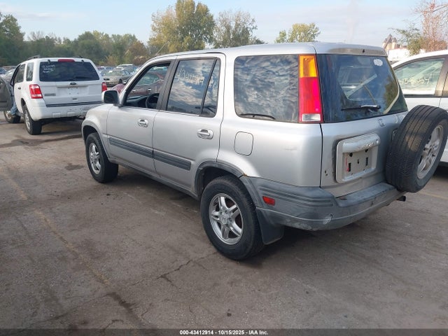 1998 HONDA CR-V JHLRD1863WC054378 Photo 2