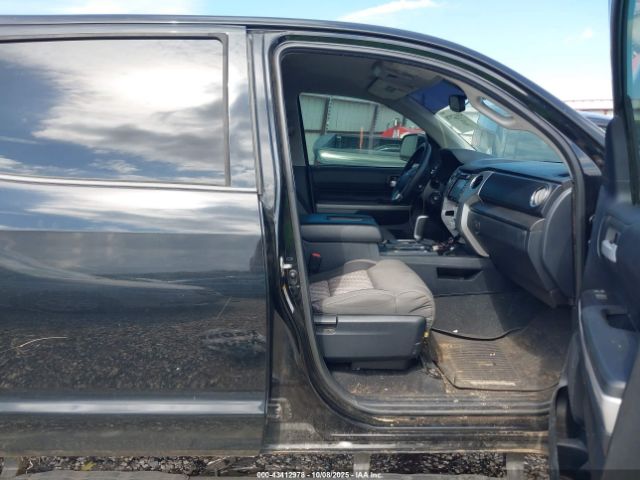 2019 TOYOTA TUNDRA 5TFEY5F12KX249115 Photo 4