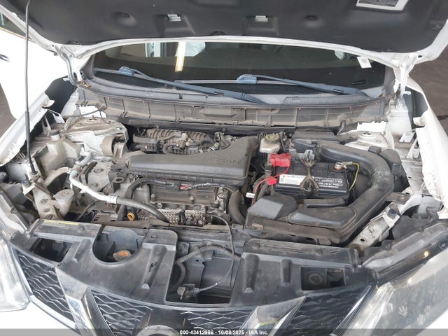 KNMAT2MV4GP667636 Nissan ROGUE S