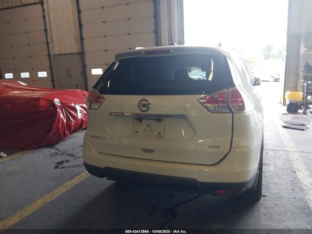 KNMAT2MV4GP667636 Nissan ROGUE S