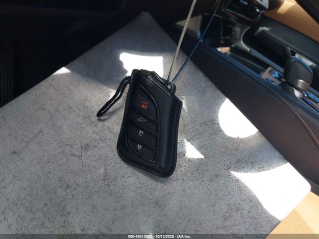 2024 LEXUS RX 350 JTJCHMAA2R2013108 Photo 10