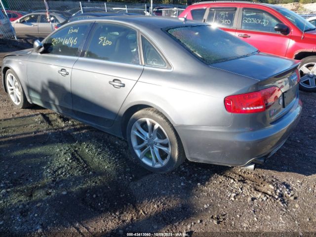 2012 AUDI S4 WAUDGAFL2CA062970 Photo 2