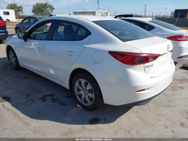 JM1BM1T71G1308326 Mazda pe