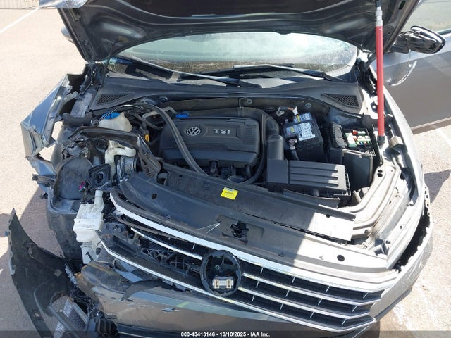 1VWCT7A36HC054867 Volkswagen Passat 1.8t Sel Premium