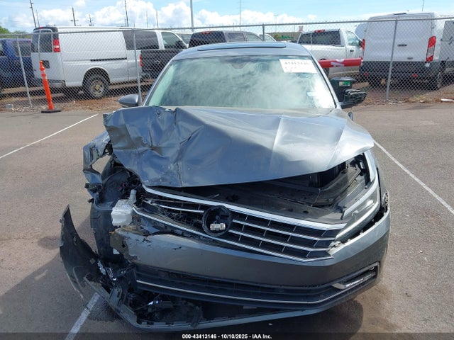 1VWCT7A36HC054867 Volkswagen Passat 1.8t Sel Premium