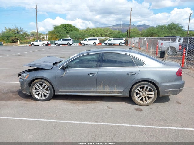 1VWCT7A36HC054867 Volkswagen Passat 1.8t Sel Premium