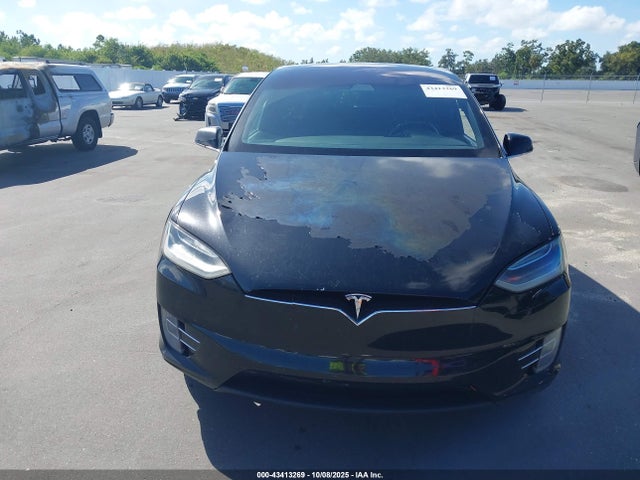 2017 TESLA MODEL X 5YJXCBE28HF067826 Photo 5
