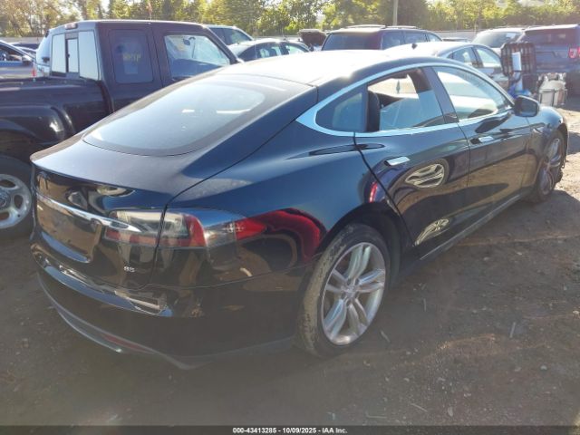 2013 TESLA MODEL S 5YJSA1CN0DFP07724 Photo 3