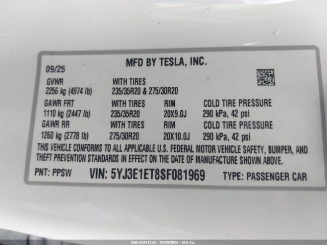 2025 TESLA MODEL 3 5YJ3E1ET8SF081969 Photo 8