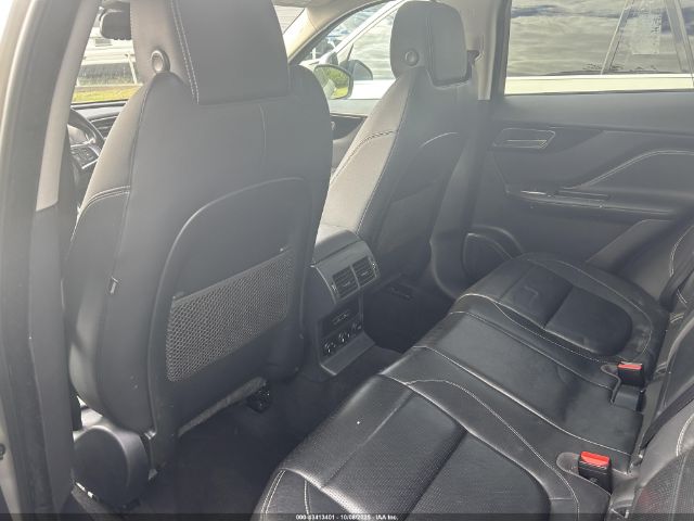 2017 JAGUAR F-PACE SADCL2BN8HA088749 Photo 7