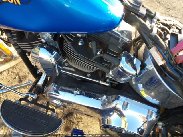 2017 HARLEY-DAVIDSON FLSTC 1HD1BWV1XHB034576 Photo 8