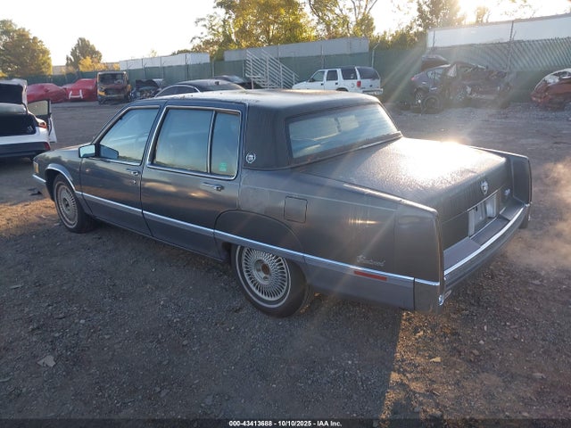 1990 CADILLAC FLEETWOOD 1G6CB5335L4366689 Photo 2