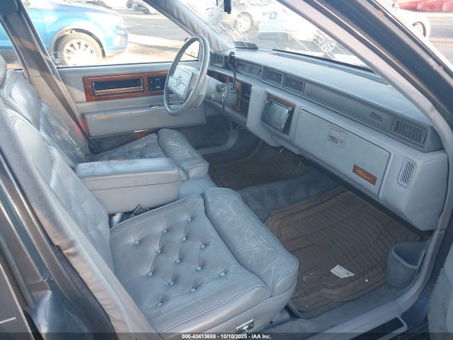 1990 CADILLAC FLEETWOOD 1G6CB5335L4366689 Photo 4