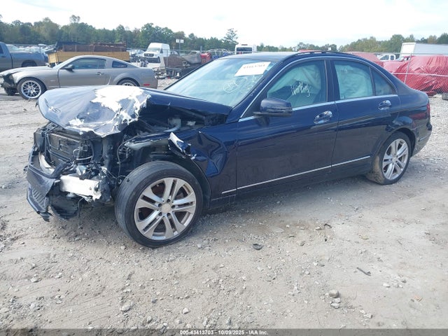 WDDGF4HB9EA918945 Mercedes-Benz C 250 Luxury/sport