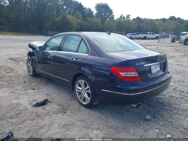 WDDGF4HB9EA918945 Mercedes-Benz C 250 Luxury/sport