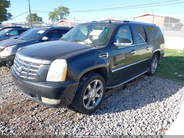 2008 CADILLAC ESCALADE ESV 1GYFK66888R245800 Photo 1