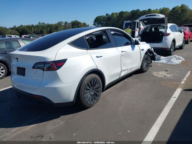 2021 TESLA MODEL Y 5YJYGAEE0MF148519 Photo 3
