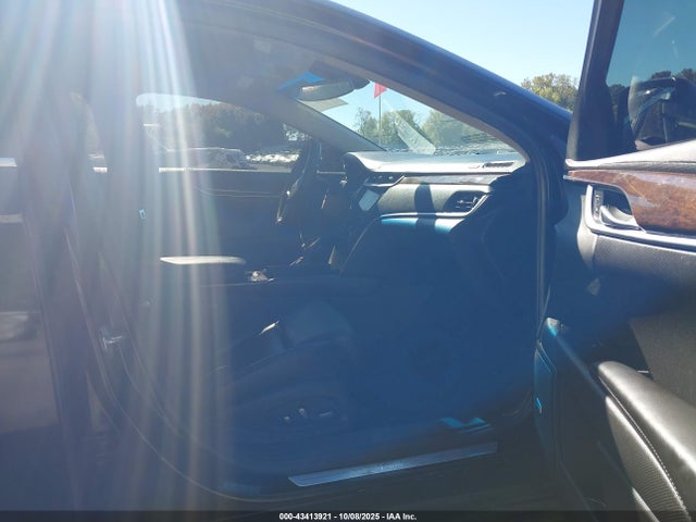 2017 CADILLAC XTS 2G61M5S30H9109401 Photo 4