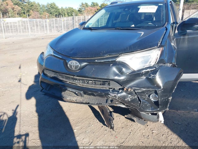 2018 TOYOTA RAV4 2T3RFREV9JW728346 Photo 5