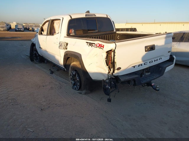 5TFCZ5AN8MX257429 Toyota Tacoma Trd Off-road