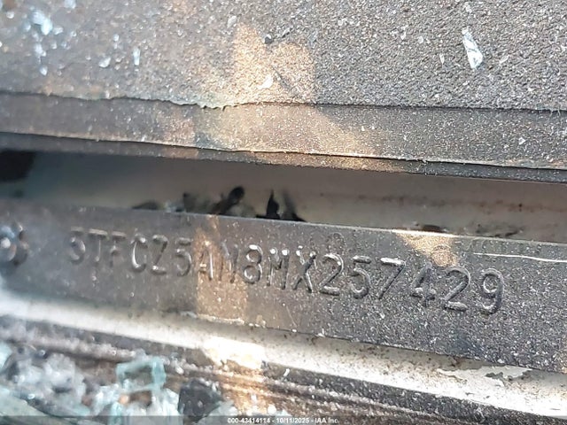 5TFCZ5AN8MX257429 Toyota Tacoma Trd Off-road